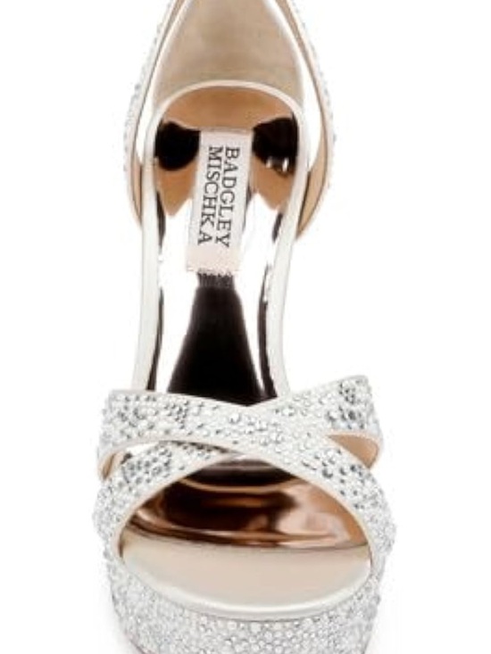 Badgley Mischka 👰🏼 Women\'s Fizzy Fantastic Rhinestone Bejeweled Platform size 9